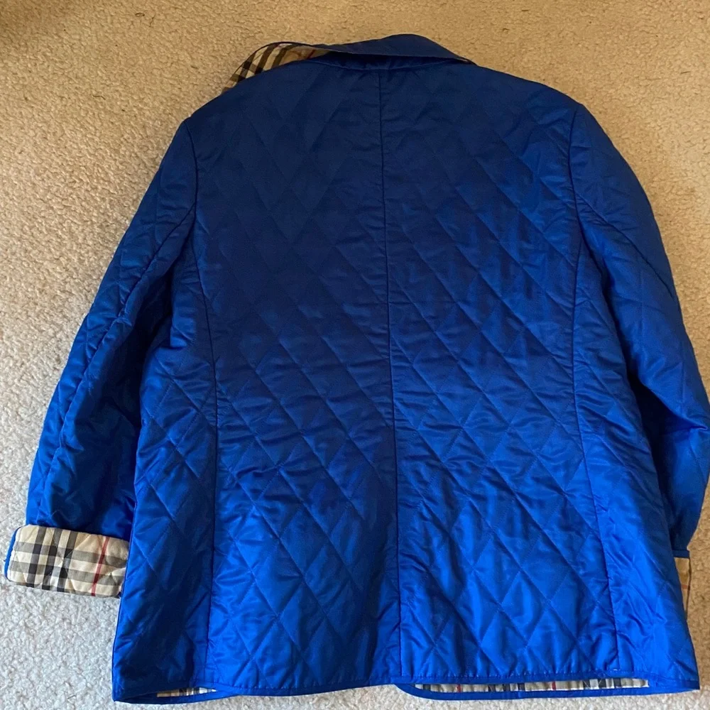 Burberry outdoor jacket with front pockets and snaps , size XL - Picture 6 of 7